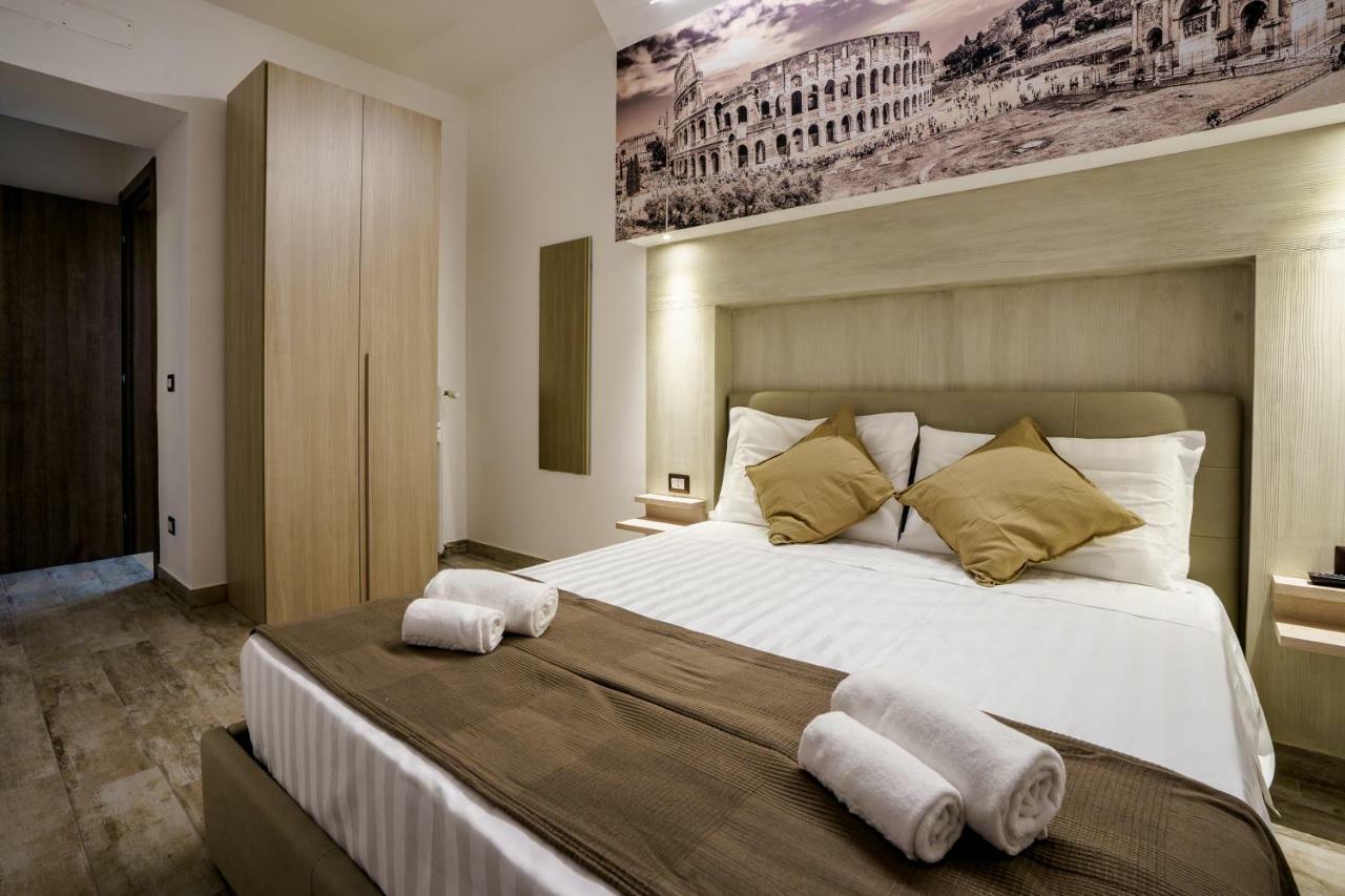 Noemi'S Rooms Guest House Rom Exteriör bild